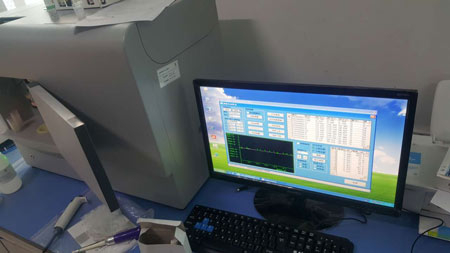 微量元素分析仪走进松桃民族中医院