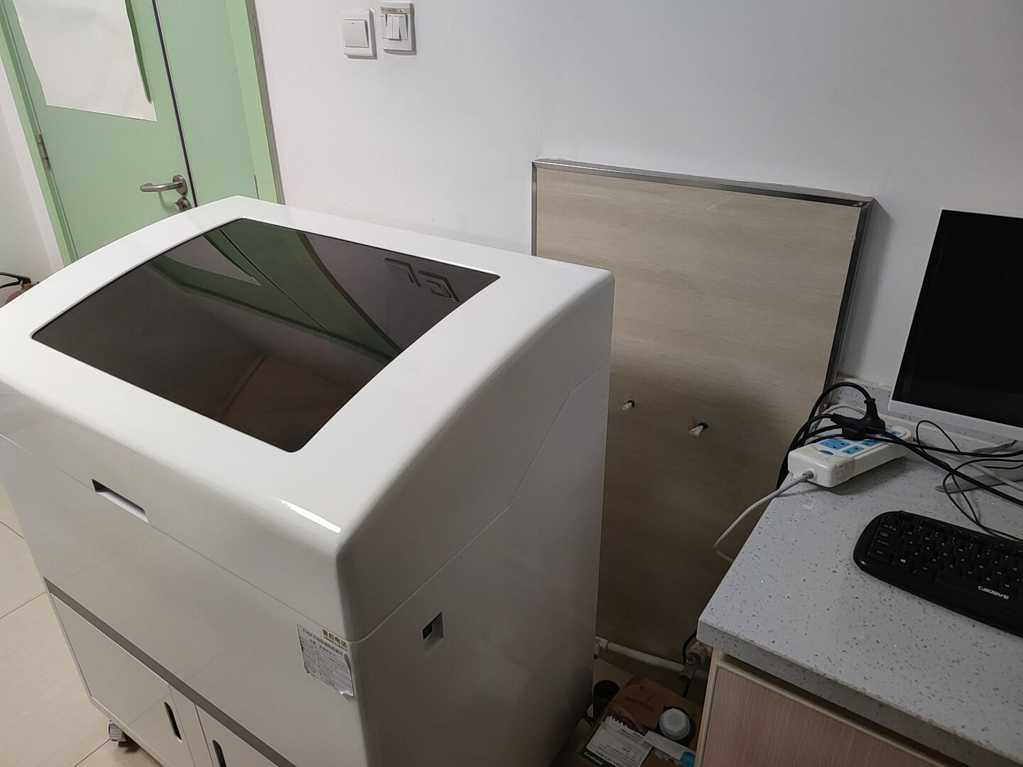 8.16号GK-2全自动微量元素分析仪在甘肃甘州区妇幼保健院成功装机啦！